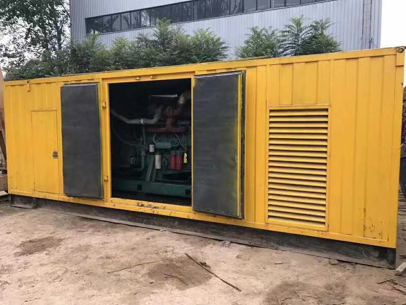 通化柴油发电机组滤清器内充满机油但压力不足如何进行故障排查？