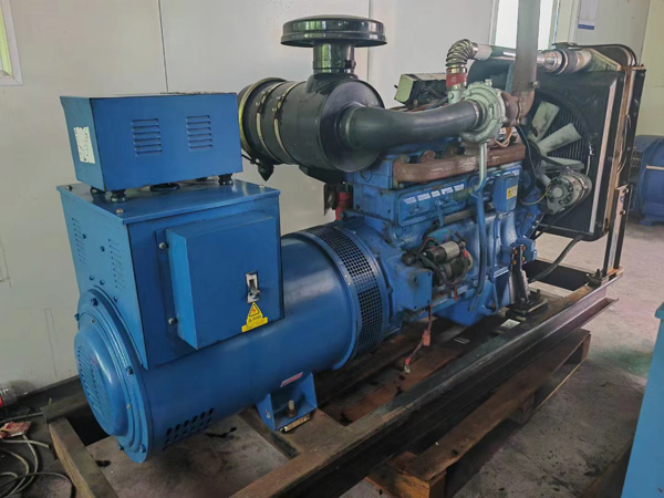 通化100kW柴油发电机组使用多级机油有哪些优缺点？